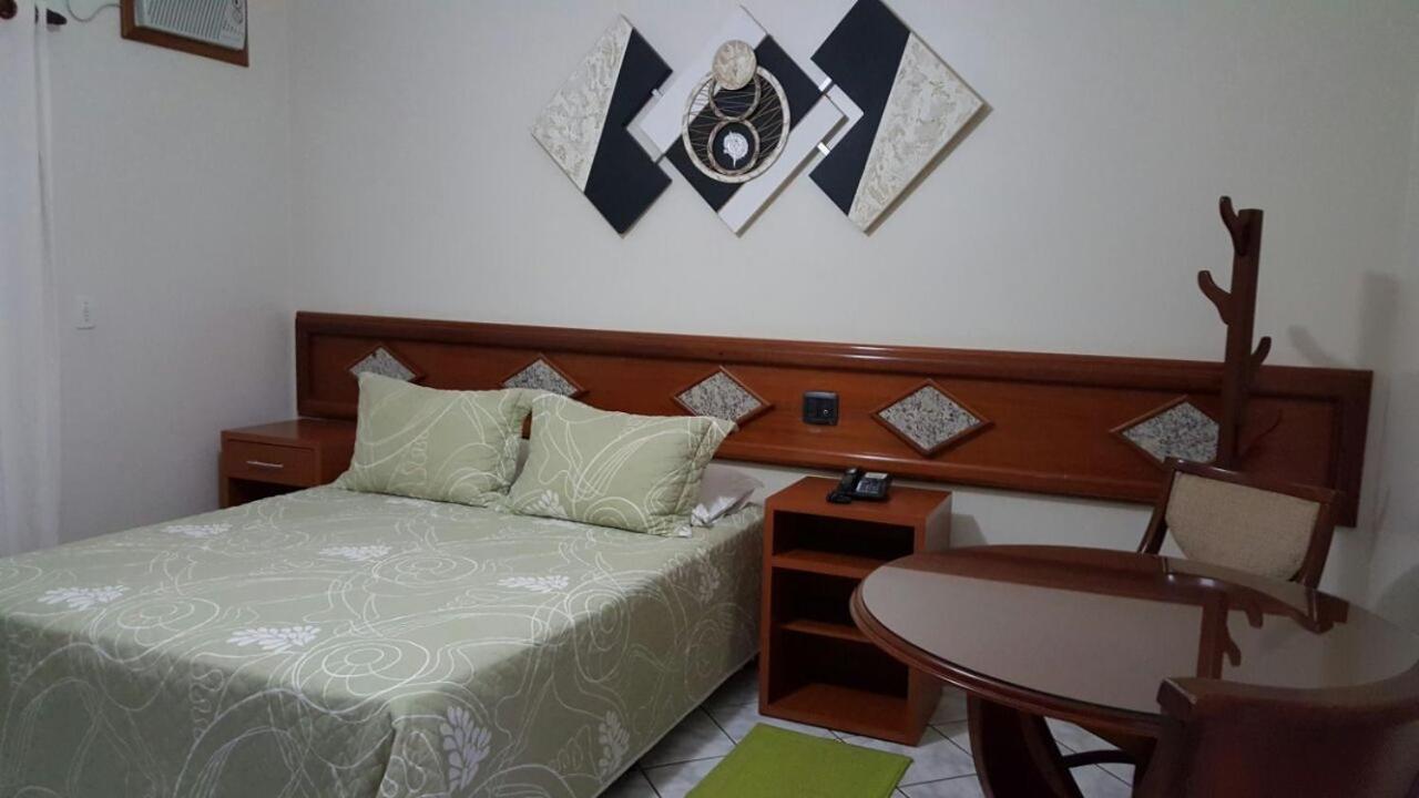 Hotel E Pousada Recanto Do Rio Pardo サン・ジョゼー・ド・リオ・パルド 部屋 写真